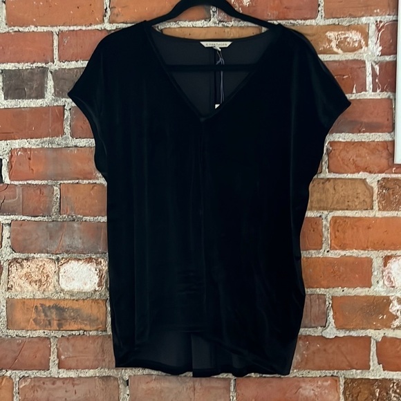 NWT 41 Hawthorn black velour short-sleeved top, size XL - Picture 2 of 4